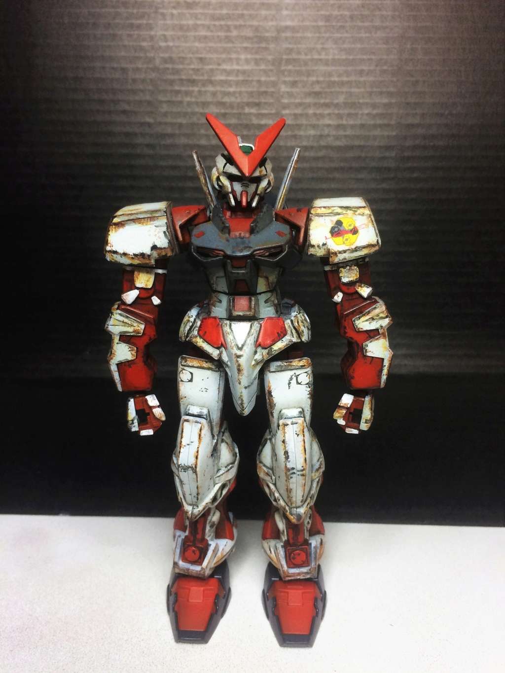 ASTRAY RED FRAME hg BANDAI - 1/144 Img_6634