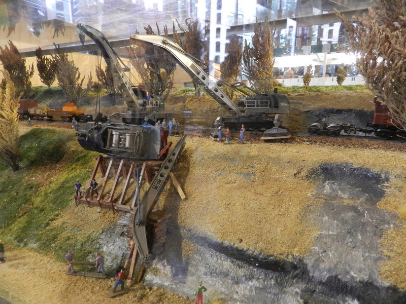 Exposition de modélisme ferroviaire (AMF53) à Laval le 9 octobre 2016 Vauvyr15