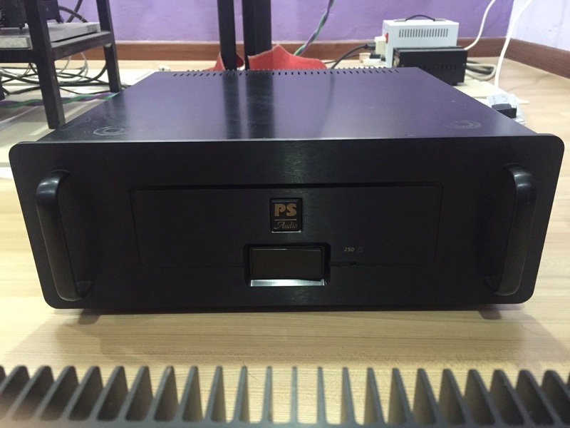 PS Audio Delta 250 Monoblock Power Amplifiers (used) Img_2815