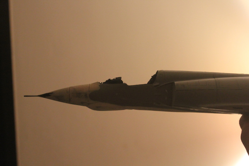 1/32 Mirage III E Revell FINI - Page 3 Img_1944