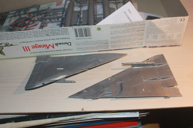 1/32 Mirage III E Revell FINI - Page 4 Img_2014