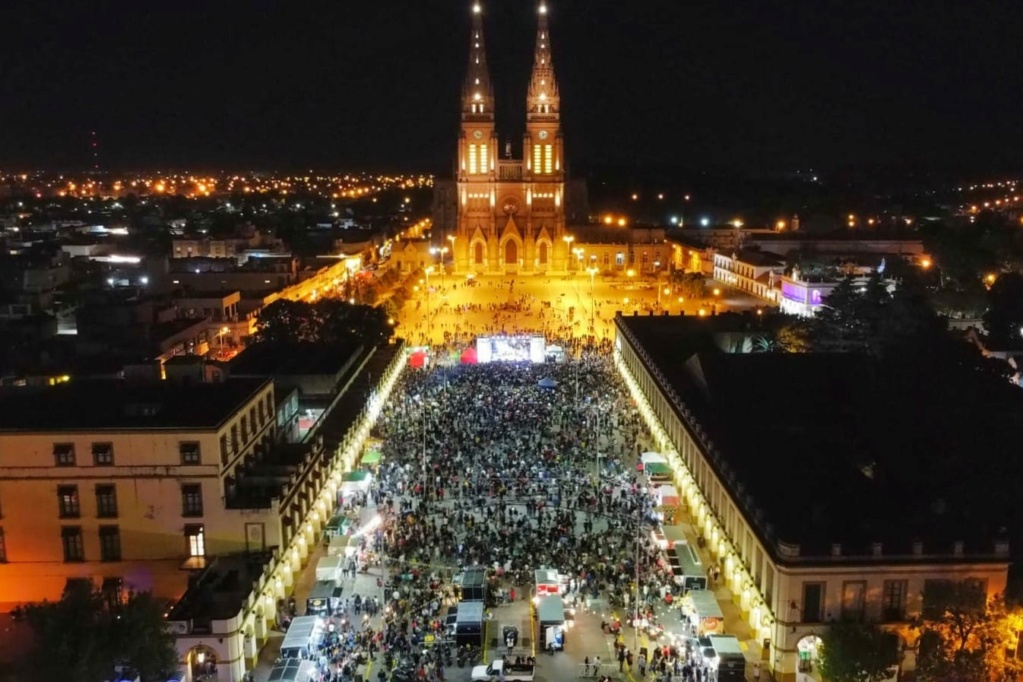 Luján: más de 15 mil personas pasaron por "Música en la Plaza" 4277111