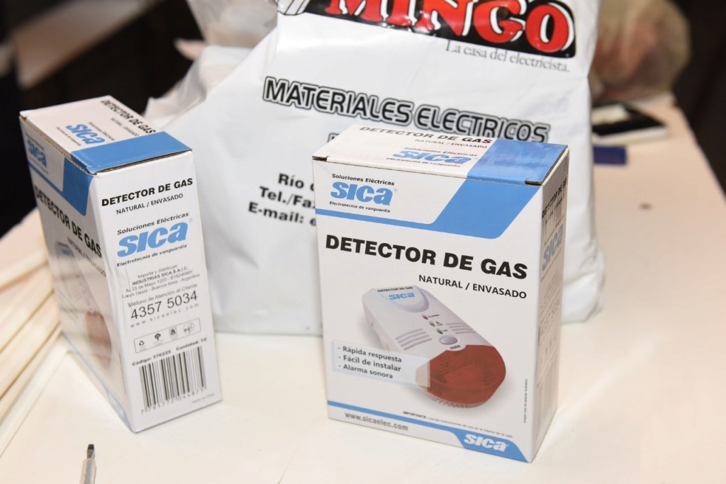 En Malvinas Argentinas colocan detectores de gas en las escuelas Thumbn14