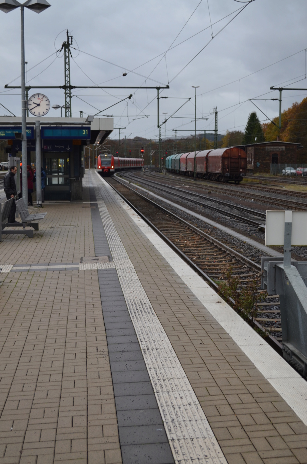 Bahn-Impressionen aus Au/Sieg 20161113