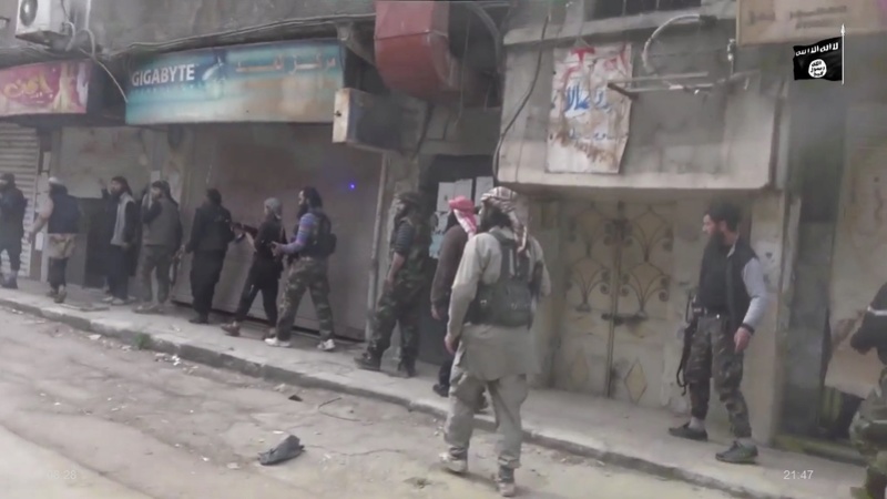 فيديو الدولة الإسلامية : قراع الأحزاب في مخيم اليرموك جنوب مدينة دمشق 55811