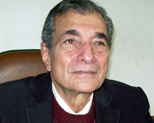 وفاة الشاعر المصري فاروق محمد شوشة عن عمر يناهز 80 عاماً 5612