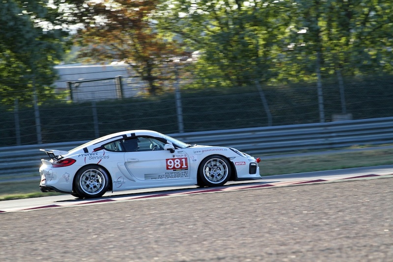 Trophée BRM Sport Cup 2016 avec le Porsche Club Motorsport - Page 3 98110