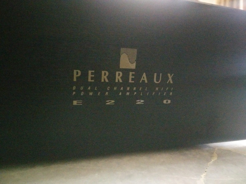 Perreaux E220 power amplifier (Sold) Img20111
