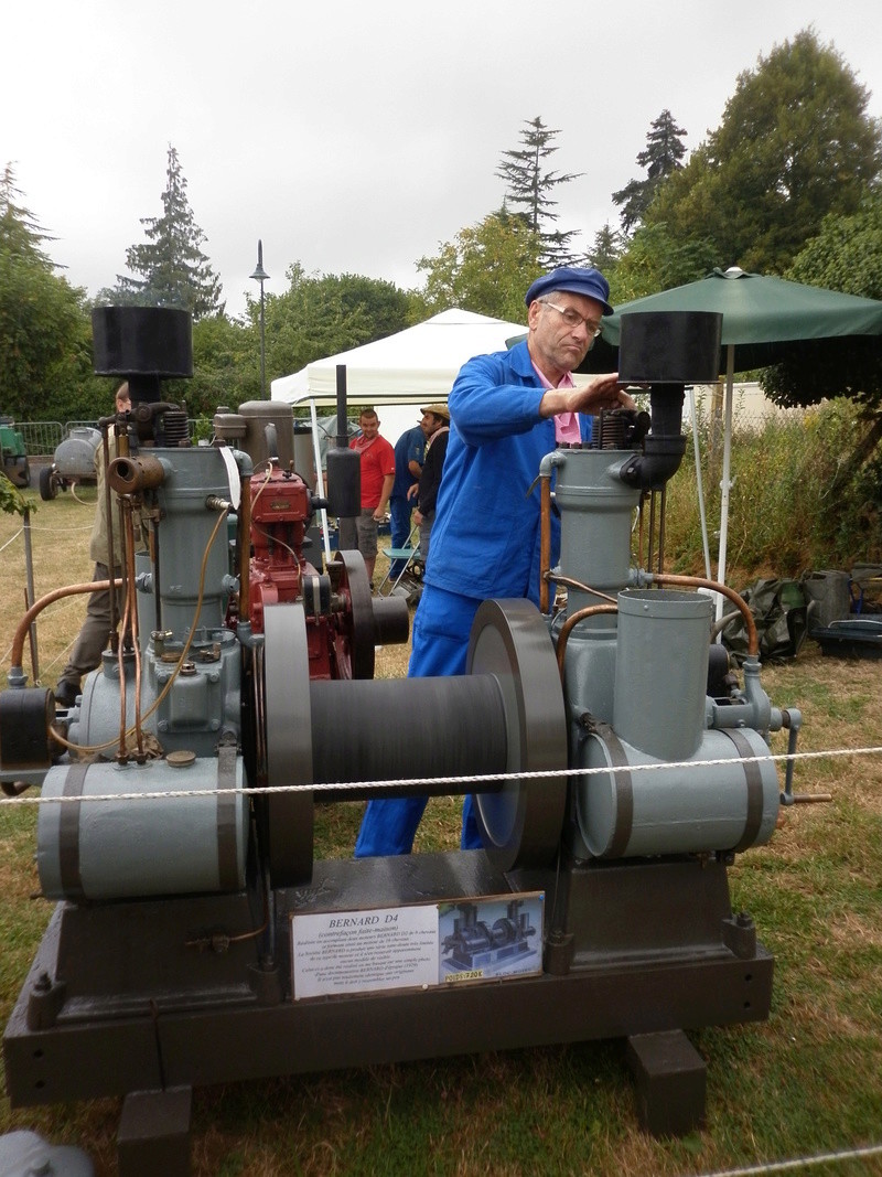 Le Moteur est dans le Pré.  Giverny 2016 3 et 4 Septembre P1000322