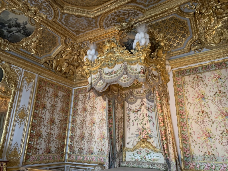 La chambre de la Reine à Versailles - Page 6 297cd210