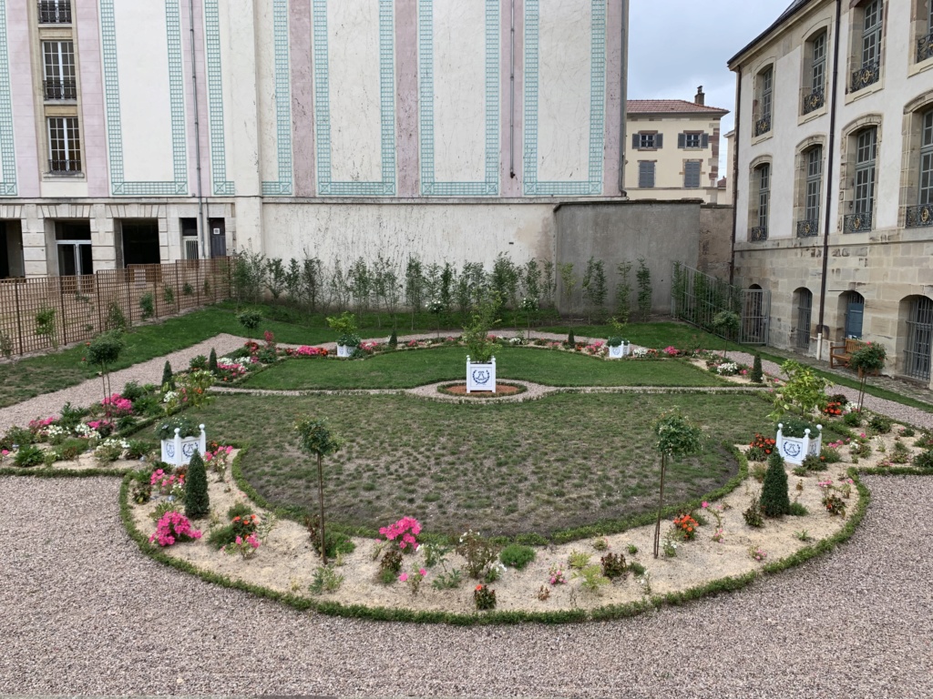 Restitution du jardin privé d'Elisabeth-Charlotte d'Orléans à Lunéville E175a710
