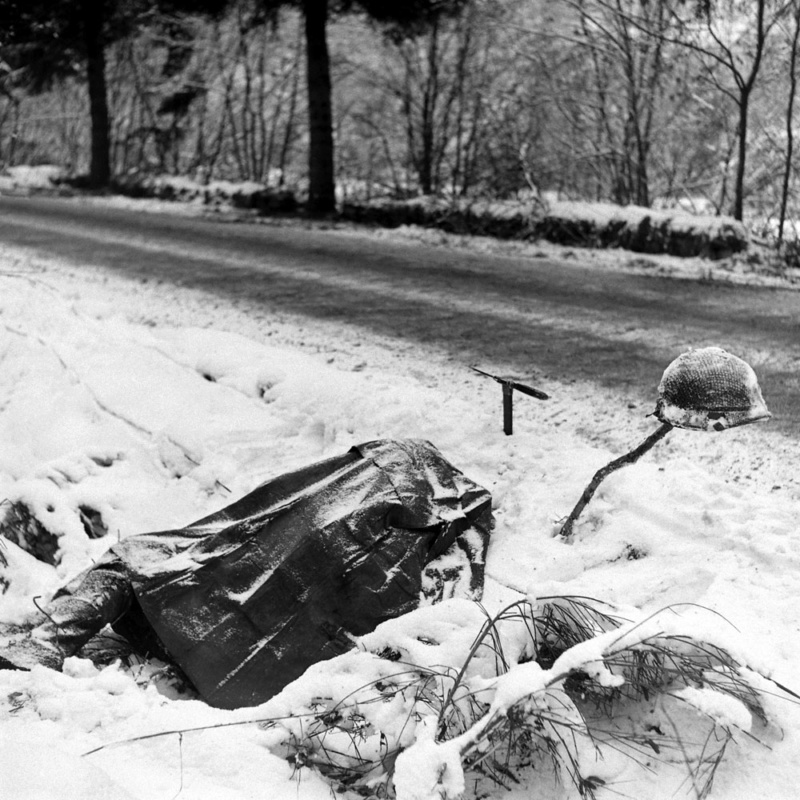 Koenigstiger Ardennes 22 décembre 1944. - Page 11 14121013