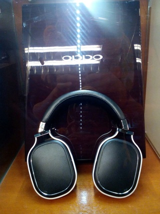 Oppo PM-1 -Planar Magnetic Headphone B3d58c10