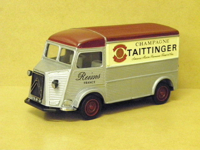 Citroën H Type Integral (1947) - Matchbox Collectibles. H_tait10