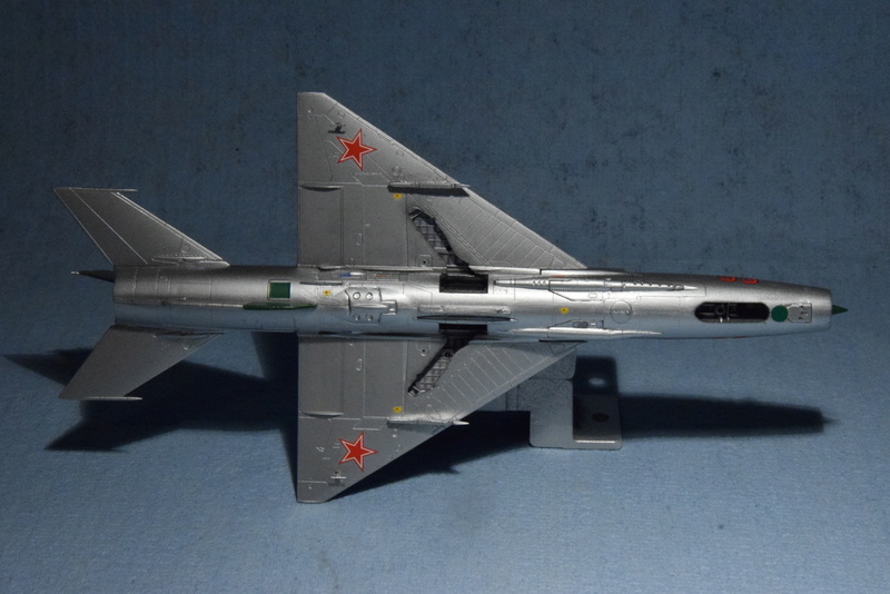 MiG 21F-13 "Fishbed C" - Revell - 1/72 - Page 4 04211