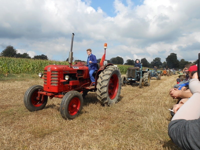 50 Chaulieu - Fête de l'ensilage - Page 2 Dscn7375