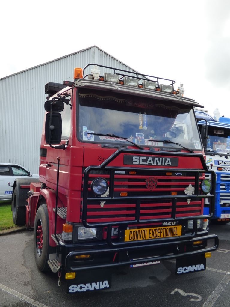 Scania série 3 Streamline - Page 4 P1060547