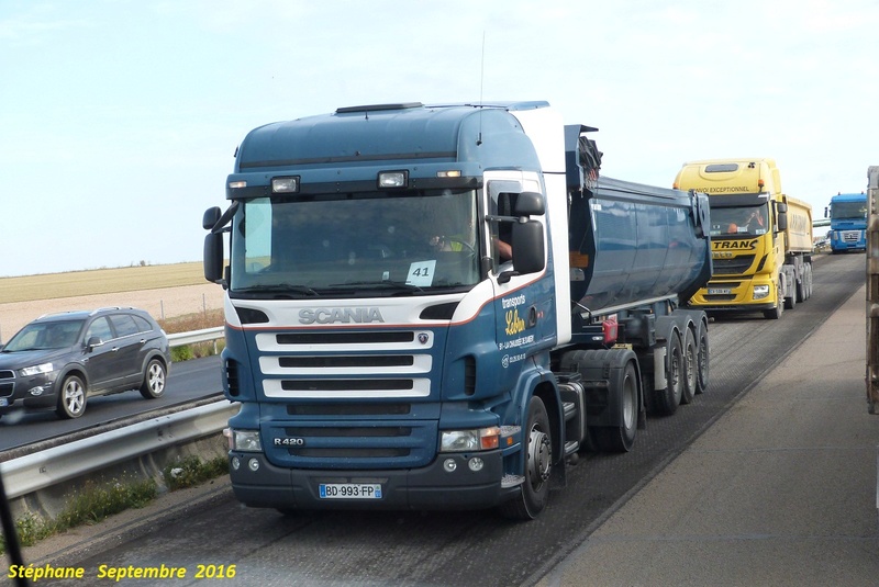 14 kilomètres d'enrobé neuf sur l'autoroute A26 dans l'Aube P1340678