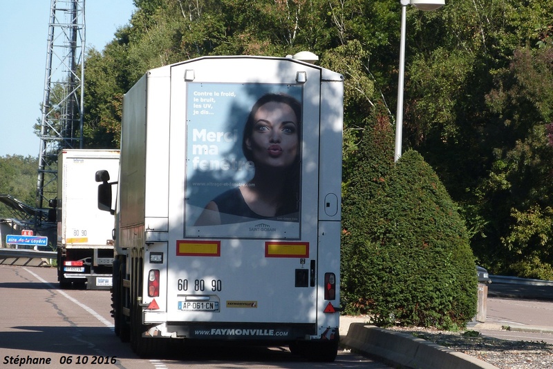 La publicité sur les camions  - Page 34 P1350636