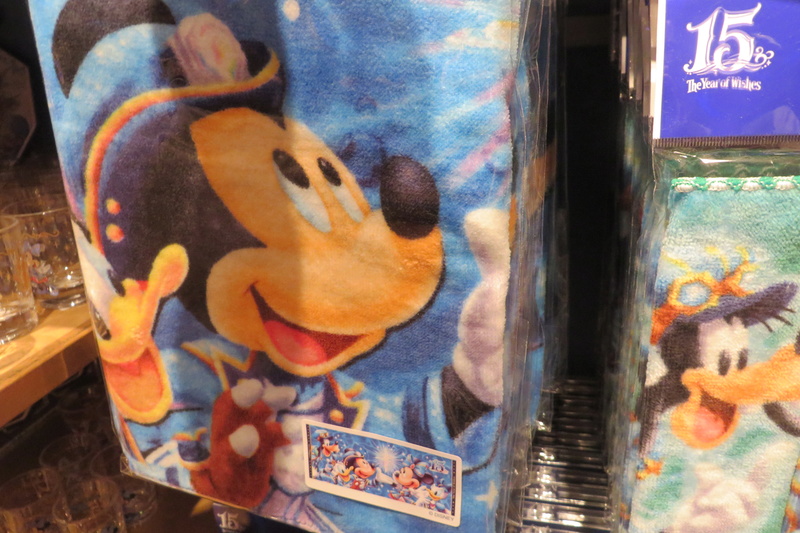 [Tokyo DisneySea] : 15th anniversary "The Year of Wishes” merchandising Img_6333