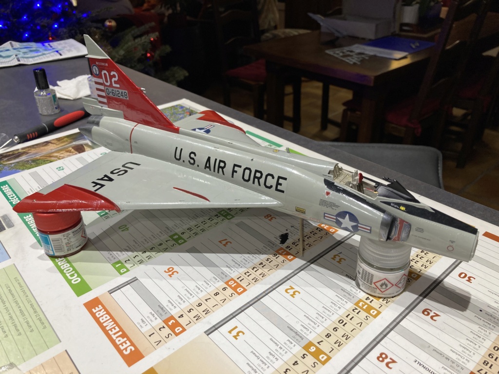 [Revell] F-102A Delta Dagger 1/48 - Page 4 D0a69910