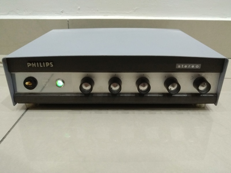 2 Watts Philips Holland Made AG9016 Tube Integrated Amplifier with Phono