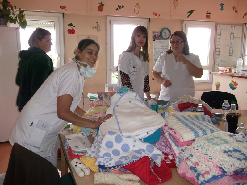 preparation et remise du colis a provins le 26 SEPTEMBRE 2016 Dscf2123