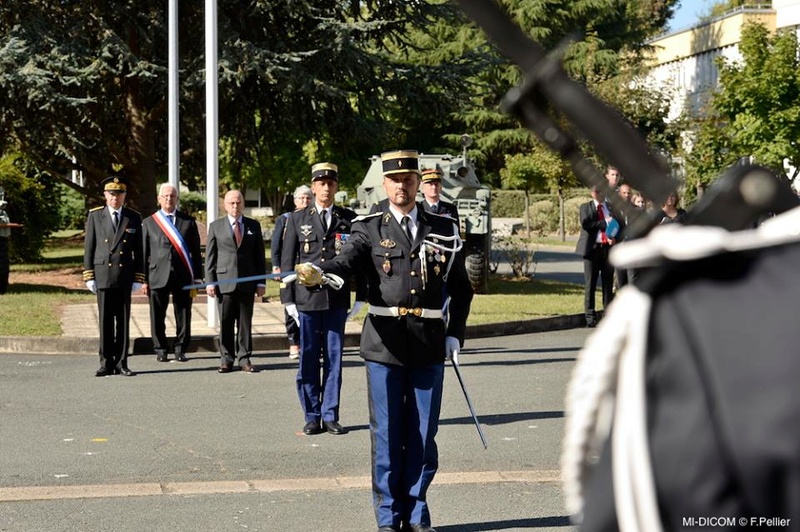 Armée Française / French Armed Forces - Page 23 61c35