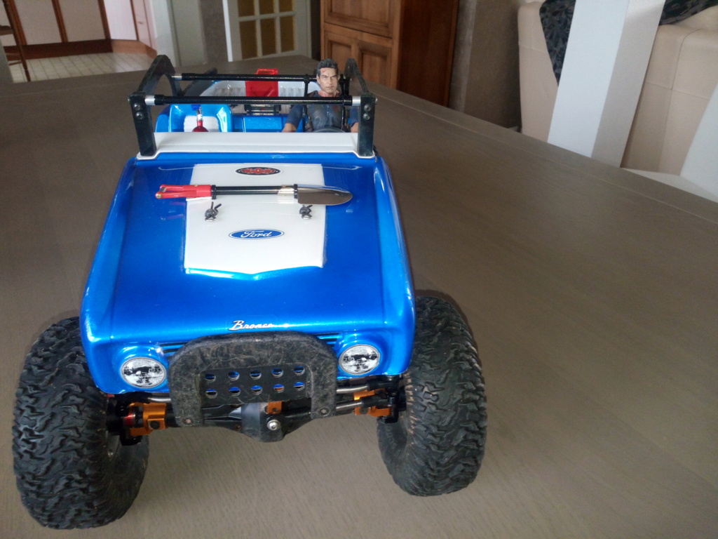 Modifications , accessoires carro Bronco Scx10.1 Img_2126