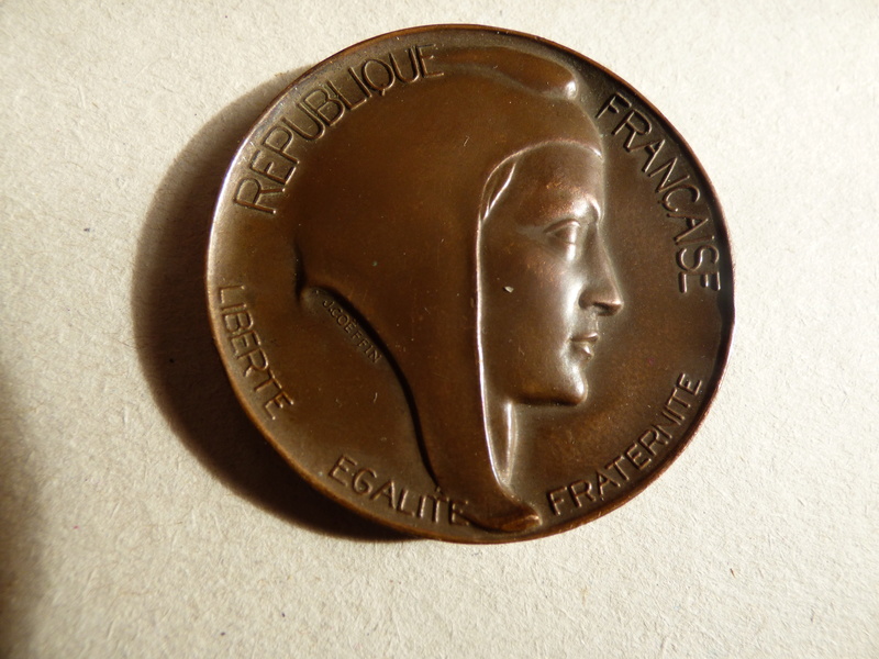 Médaille de bourse d'Abbeville P1010516