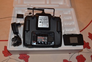 Vend 2 radio commandes Graupner SJ-MX 10 neuves Dsc_4514