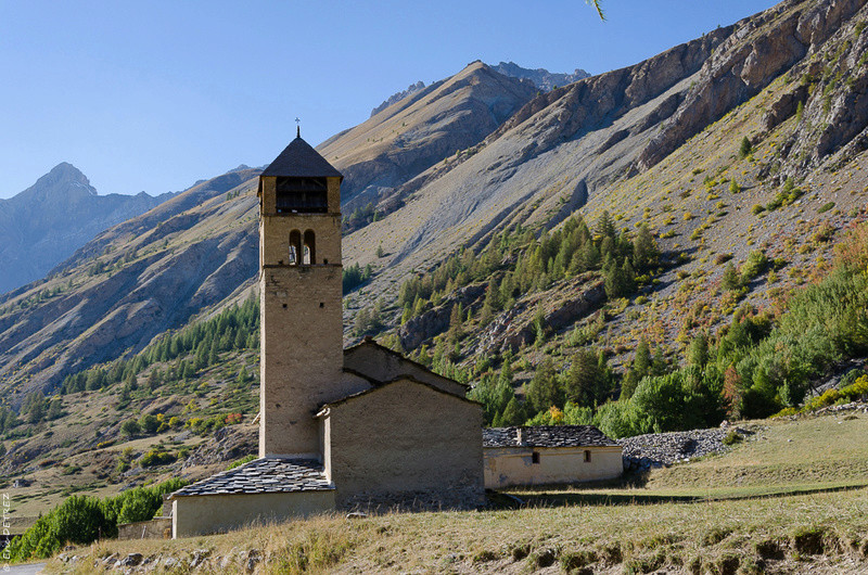 Une belle balade en Ubaye (04) Eglise11