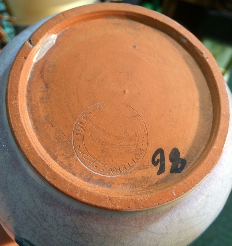 Isle of Wight handcraft pottery - Samuel E Saunders Image118