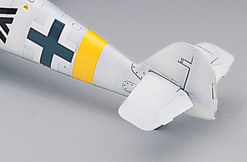 Bf 109 G-14 Hartmann - Academy 1/72  Derive10