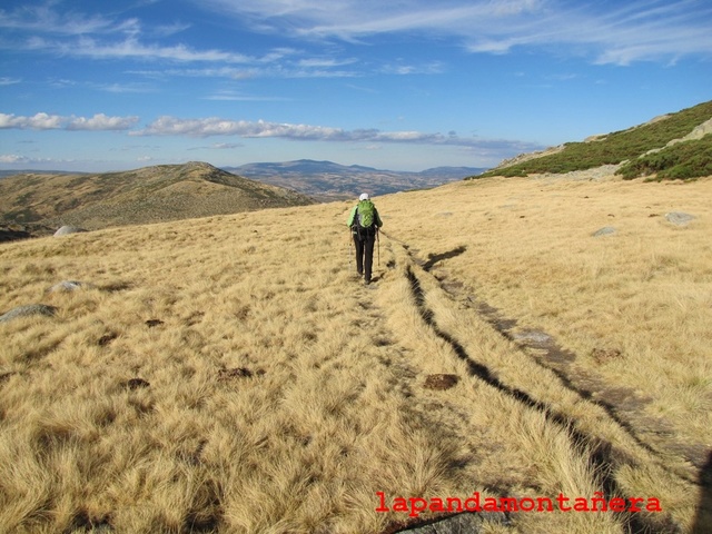 20161001 - GREDOS - RUTA POR LOS HERMANITOS 15212