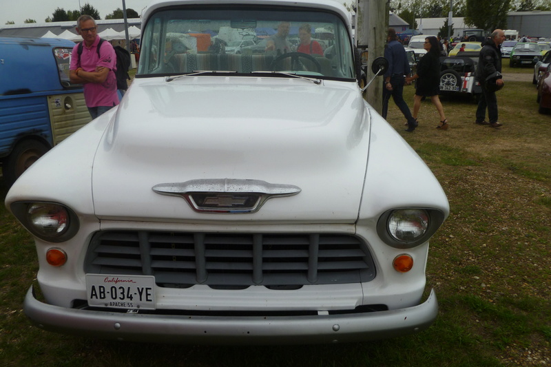 Utilitaires et poids-lourds  non Citroën ... - Page 20 Picq_u12