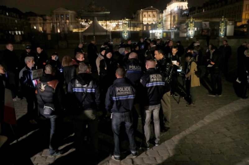 Guerre civile ... 96005010