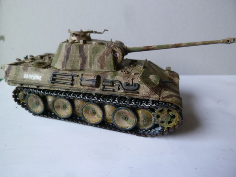[Revell] Panther Ausf G "Dauphiné" - Escadron Besnier - Page 2 P1050815