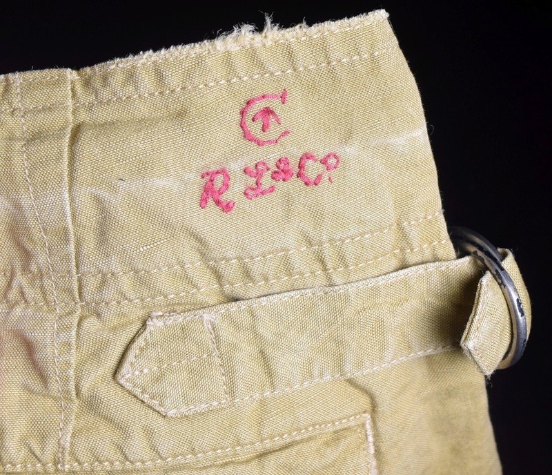 Not even the Storey Collection has an example of these ultra rare Canadian trousers... C511