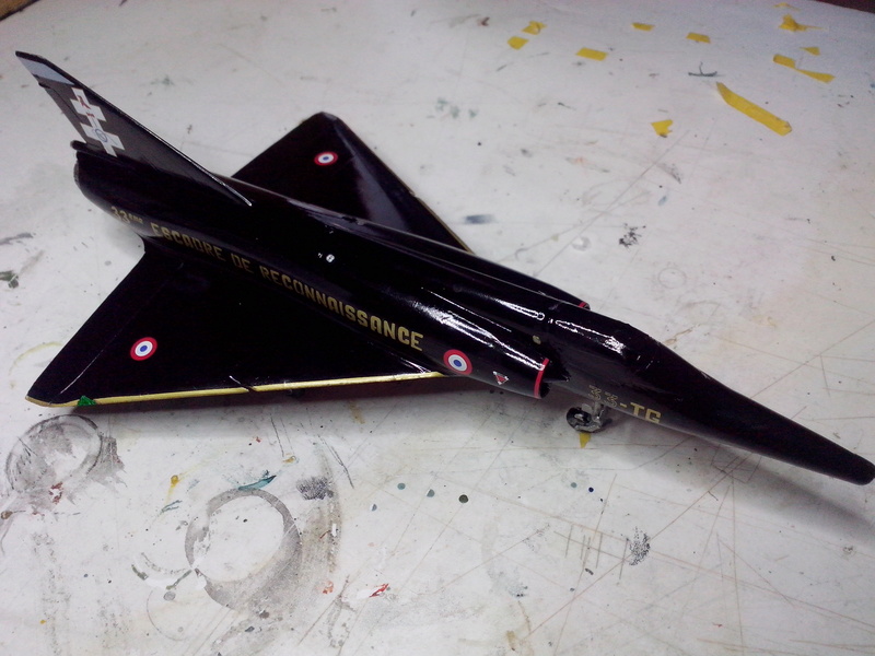 1/72 - DASSAULT MIRAGE III RD ER 3/33 MOSELLE 1988 - HELLER - MONTAGE TERMINE - Page 2 Img_2022