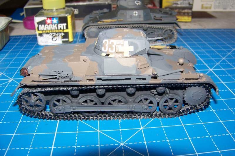 Panzer I ausf  B Takom 1/35 Fini - Page 2 100_0550