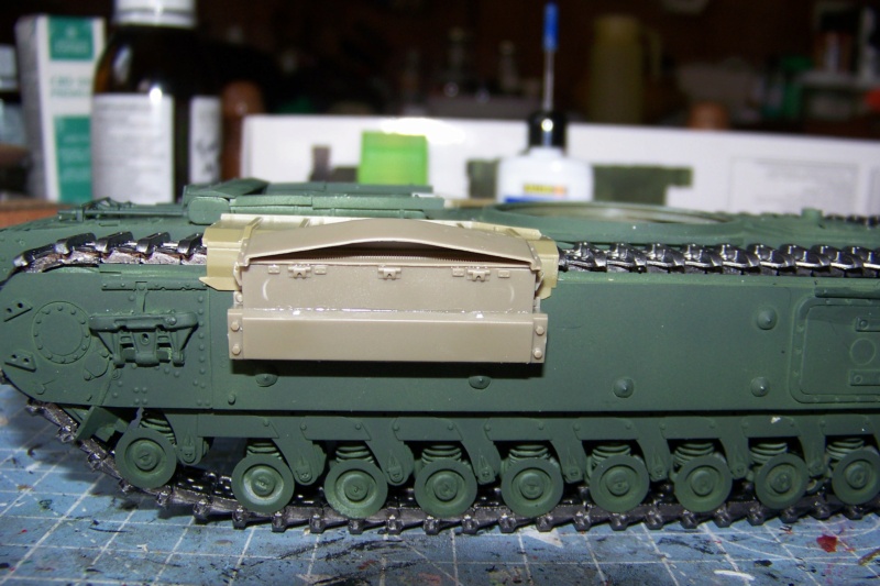 1/35 Churchill MKIII  AFV  - Page 2 100_1384
