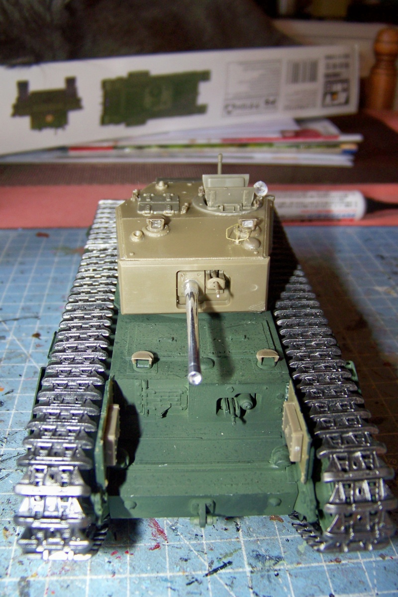 Churchill MKIII  AFV 1/35 - Page 2 100_1405