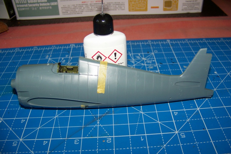 *1/48 F6F5 Cat-Bi 1954 Eduard FINI 100_1663
