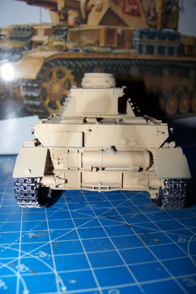 * 1/35    Panzer IV Ausf G (début de série)    Tamiya   100_1890