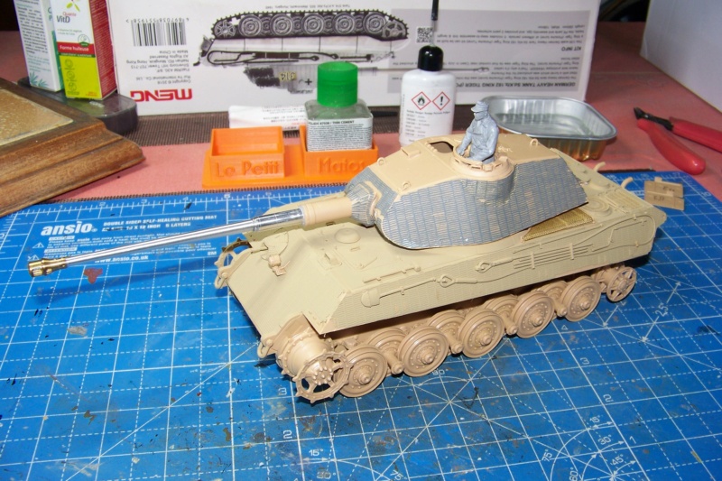 1/35 Sd.Kfz. 182 Panzer VI Ausf. B Porsche ( Meng ) 100_3919