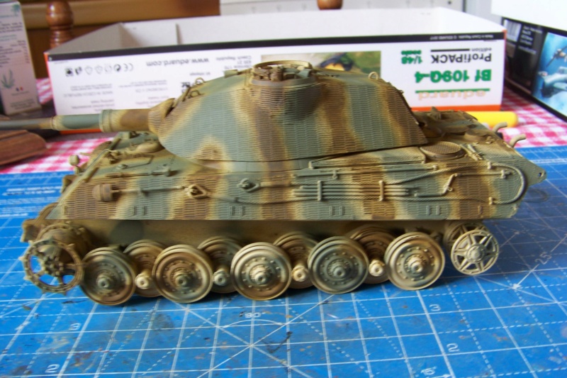 1/35 Sd.Kfz. 182 Panzer VI Ausf. B Porsche ( Meng ) 100_4369