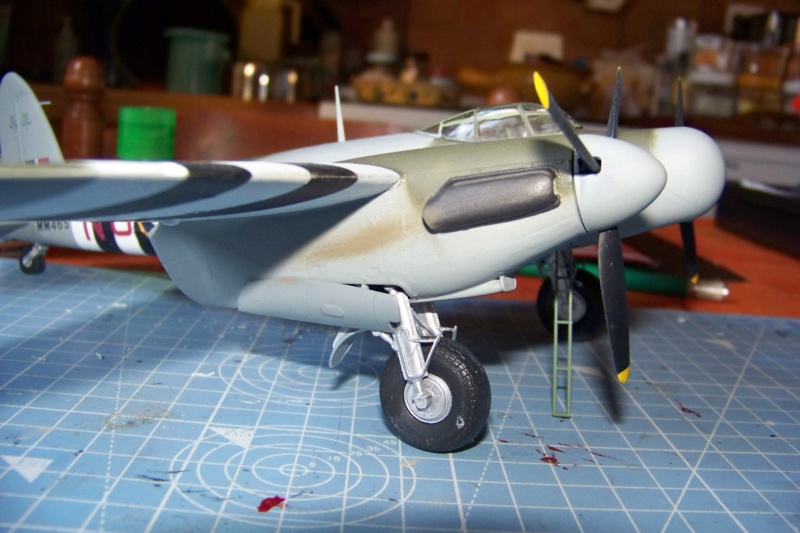 DH 98 "Mossie" NF MK XIII 1/48  " FINI ! " - Page 3 100_5695