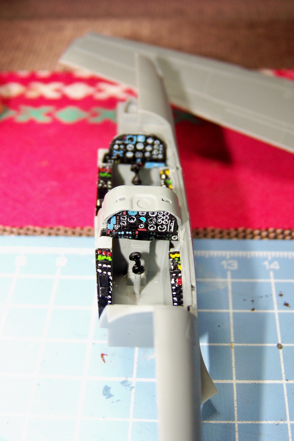 1/48 EMB 312 "Tucano" Hobby Boss Terminé 100_6835
