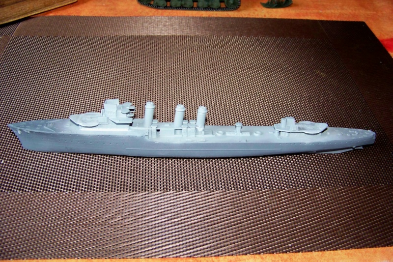 [MIRAGE] La BOURRASQUE, torpilleur d escadre de 1 500t classe BOURRASQUE Réf 40068    100_7108